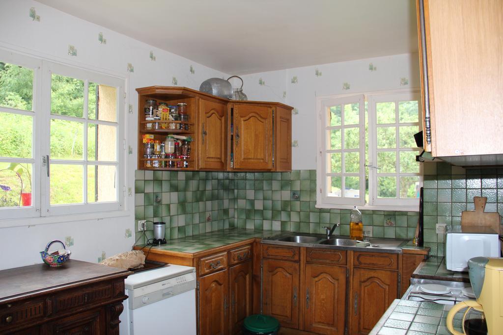 Holiday Home Maison De La Litiere Pugny-Chatenod Zimmer foto